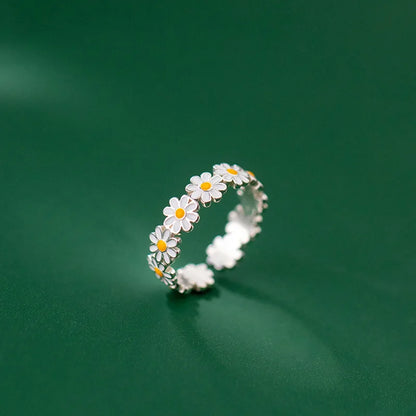 Cute Daisy Flowers Rings